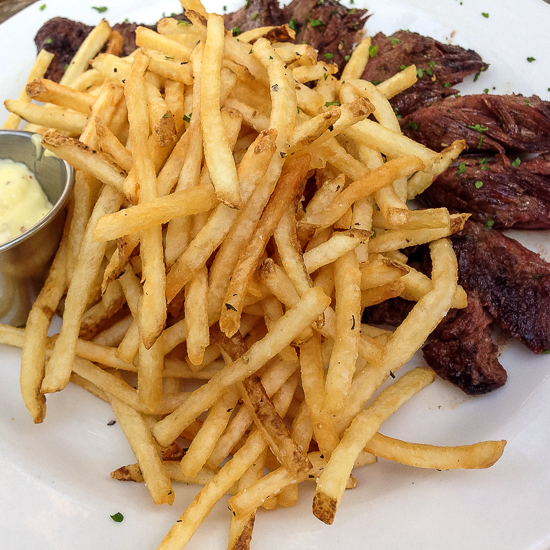 Steak Frites from 1885 Grill | Grey is the New Black
